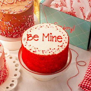Anniversary Human Fondant Toppers Cake
