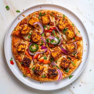 Schezwan Paneer Pizza