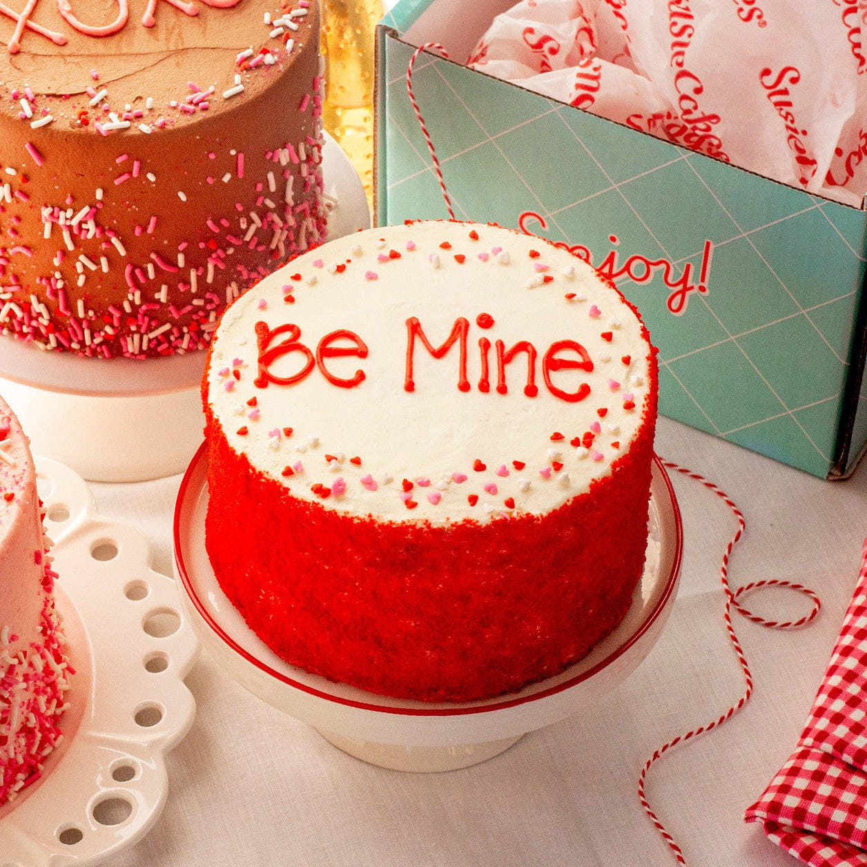 Anniversary Human Fondant Toppers Cake