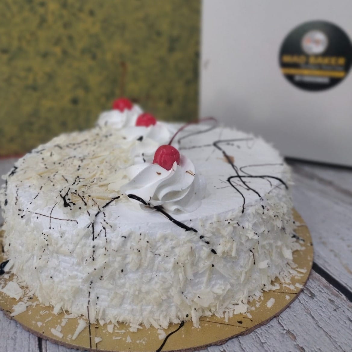 White Forest Cake